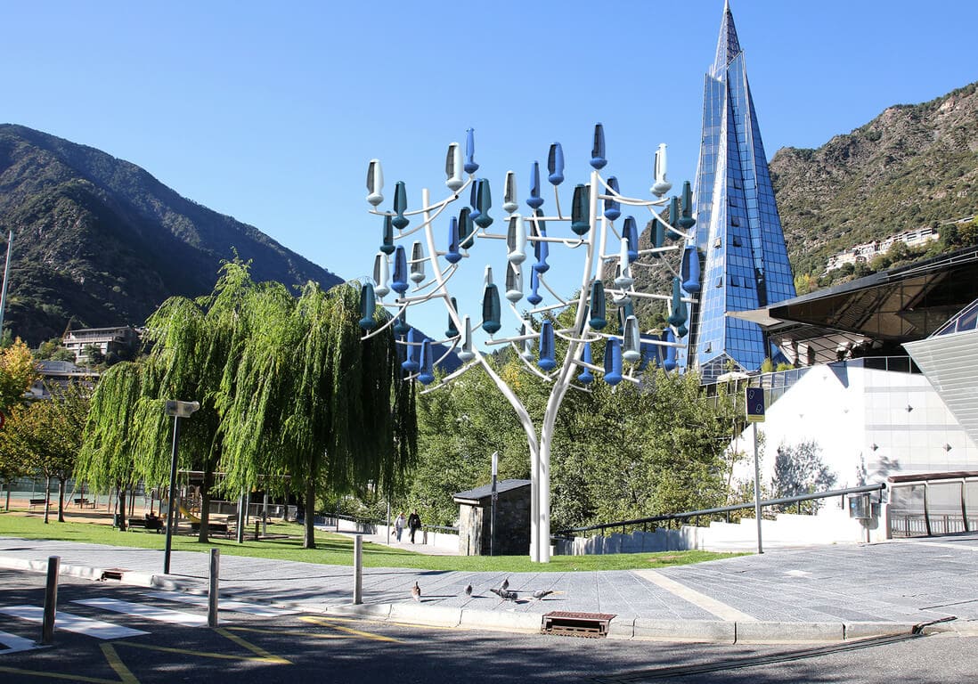 Arbre à vent : l’éolien urbain redéfini par New World Wind avec le Wind Tree